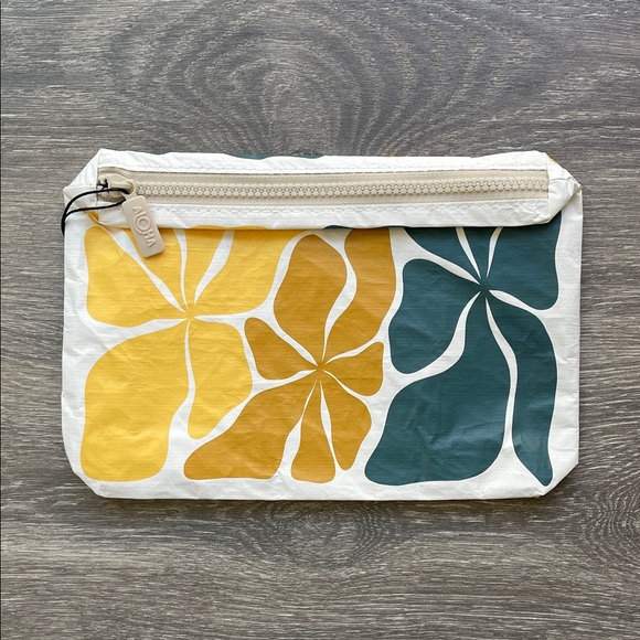 Aloha Collection Small Pouch, Wavy, hot mustard - Picture 2 of 8